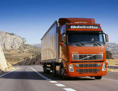 货物运输公司中的多样化运输方式 道路货物运输的优势与应用